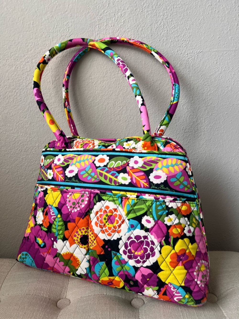 Vera Bradley Bowler style bag in Va Va Bloom - Floral Quilted Shoulder Bag